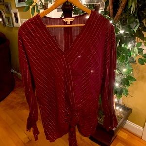 Juicy couture burgundy blouse with stripes